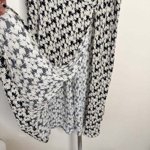 Wild Pony Midi Skirt Flared Crepe Side Slit Abstract Floral Print Sz S - Picture 4 of 16